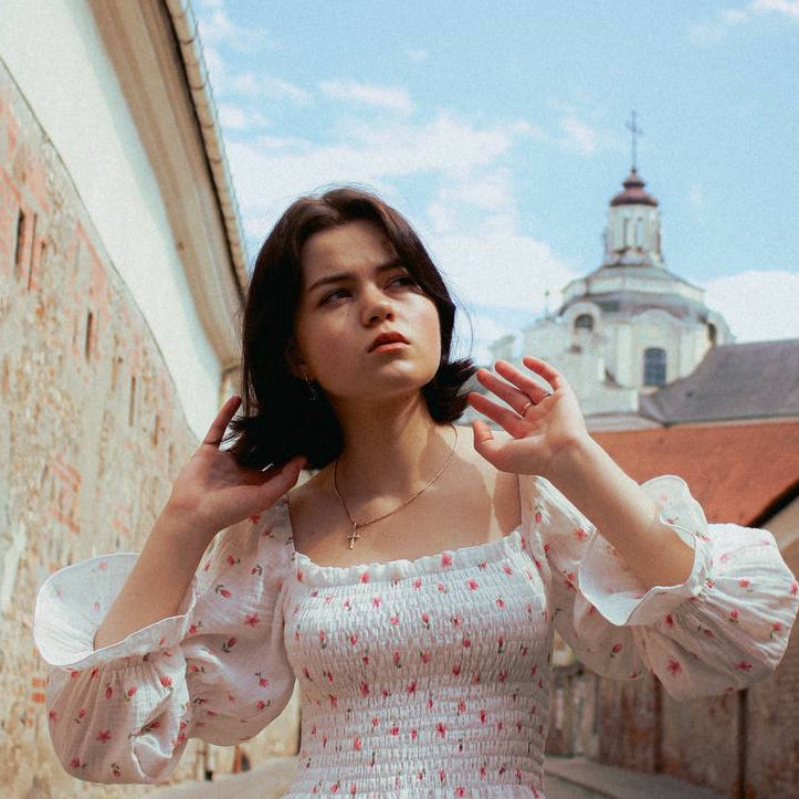 Bertha Russell – Cloud & Infrastructure Engineer